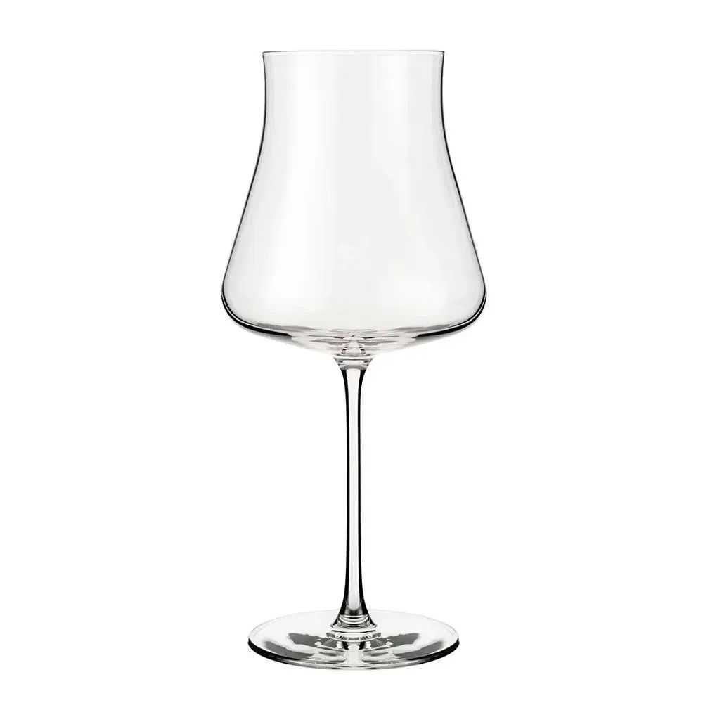 Grand Virtuoso wine glass by Libbey with a customizable bowl, ideal for hotel events, restaurant fine dining, or café wine service to enhance aroma.