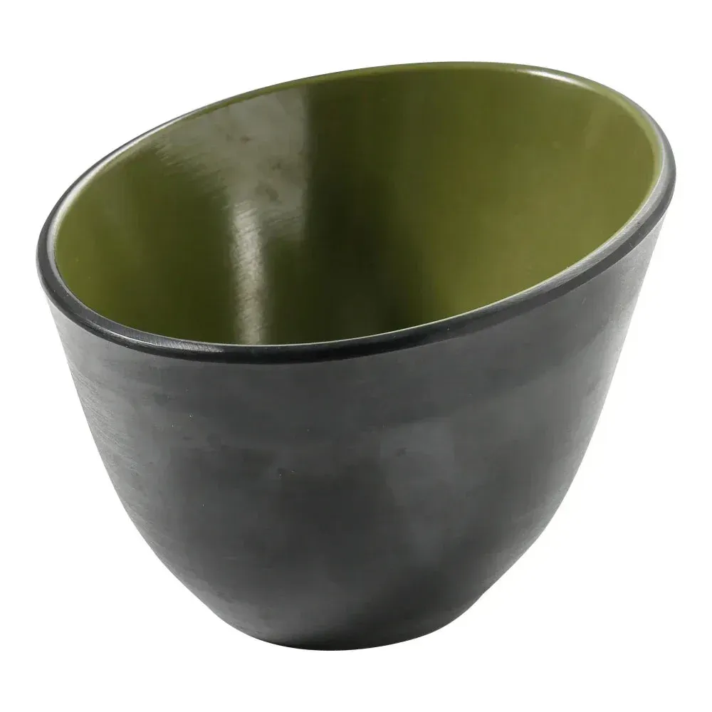 Durable green melamine serving bowl by Yanco China, designed for daily dining use, offering a lightweight and break resistant choice for meals.