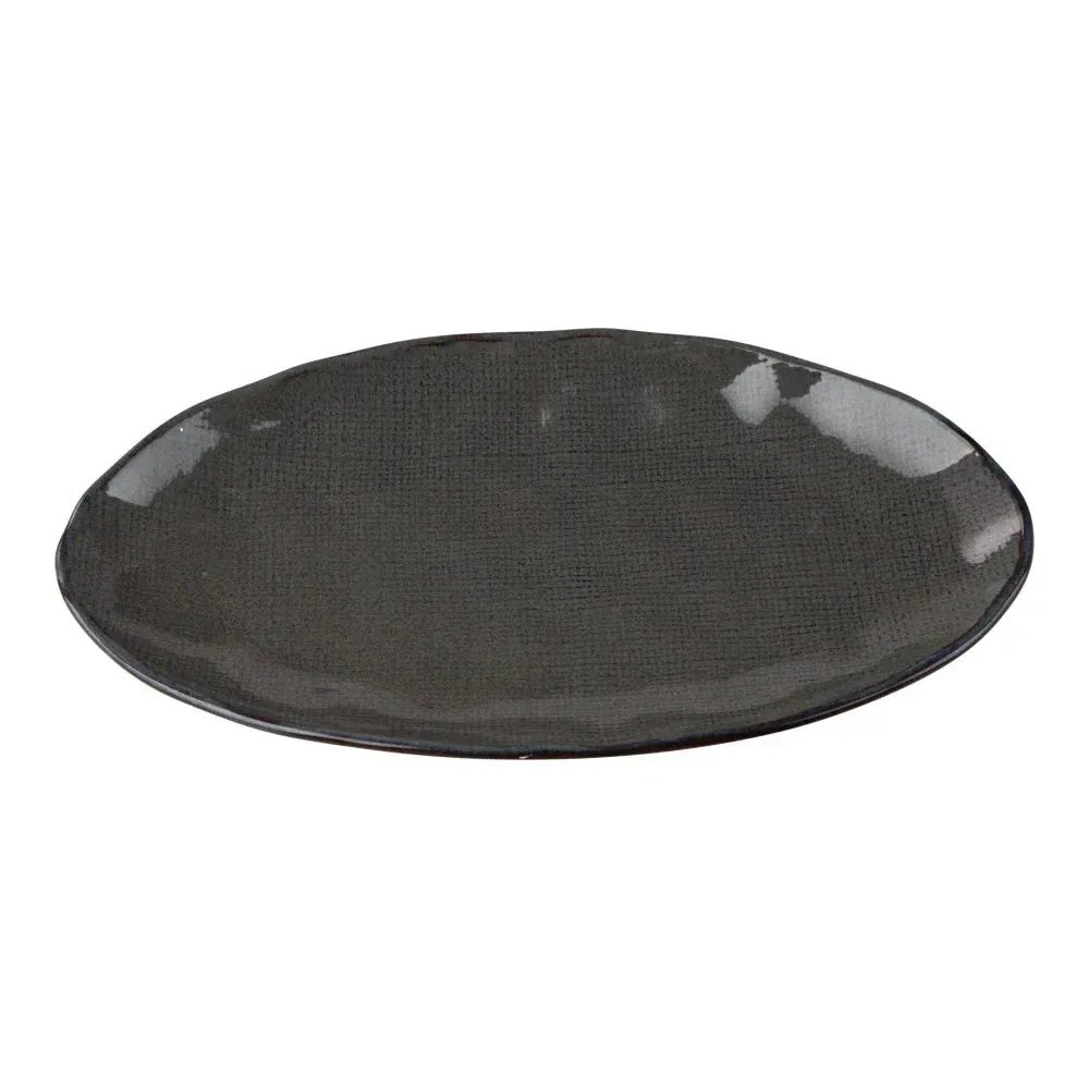 Yanco melamine oval coupe plate, durable and stylish, ideal for serving main courses, appetizers, or sides in restaurants and cafes.
