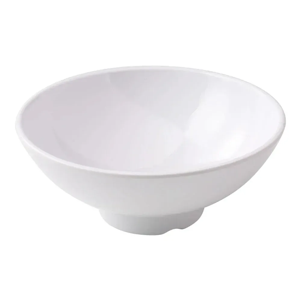 Yanco China white melamine coupe bowl with smooth edges, ideal for serving soups, salads, or sides in kitchens and catering setups for daily service.