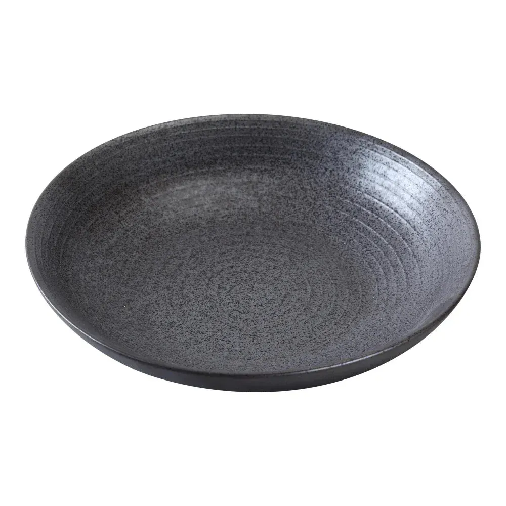 Matte black round salad soup bowl by Yanco China, modern silhouette, ideal for soups or fresh salads, chip-resistant and durable for restaurants.