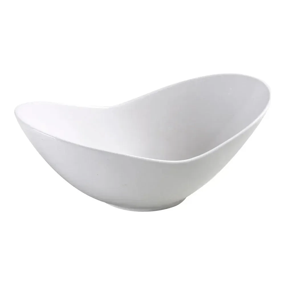 Yanco fuji boat-shaped fortune bowl in white chinaware, practical and elegant, perfect for serving soups, noodles, or sides in restaurants and cafes.