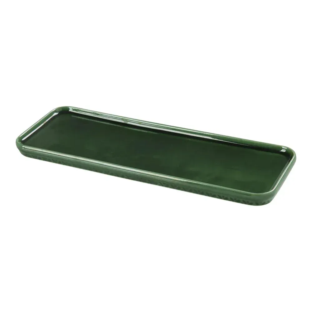 Yanco China green chinaware rectangular plate, durable reusable catering serveware, ideal for entrees and shared dishes in restaurants.