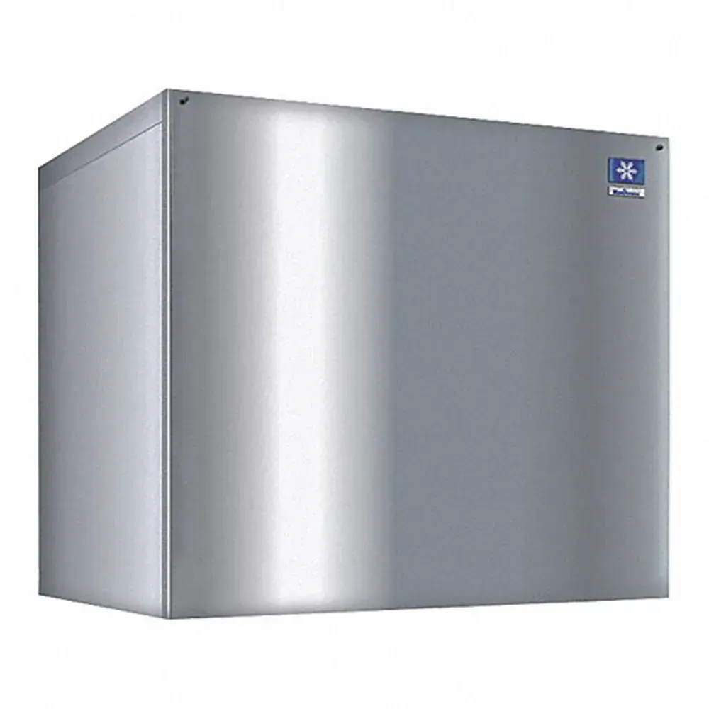 Thirty-inch air-cooled dice cube Manitowoc ice machine offering reliable performance for small restaurants, cafés, and compact setups.
