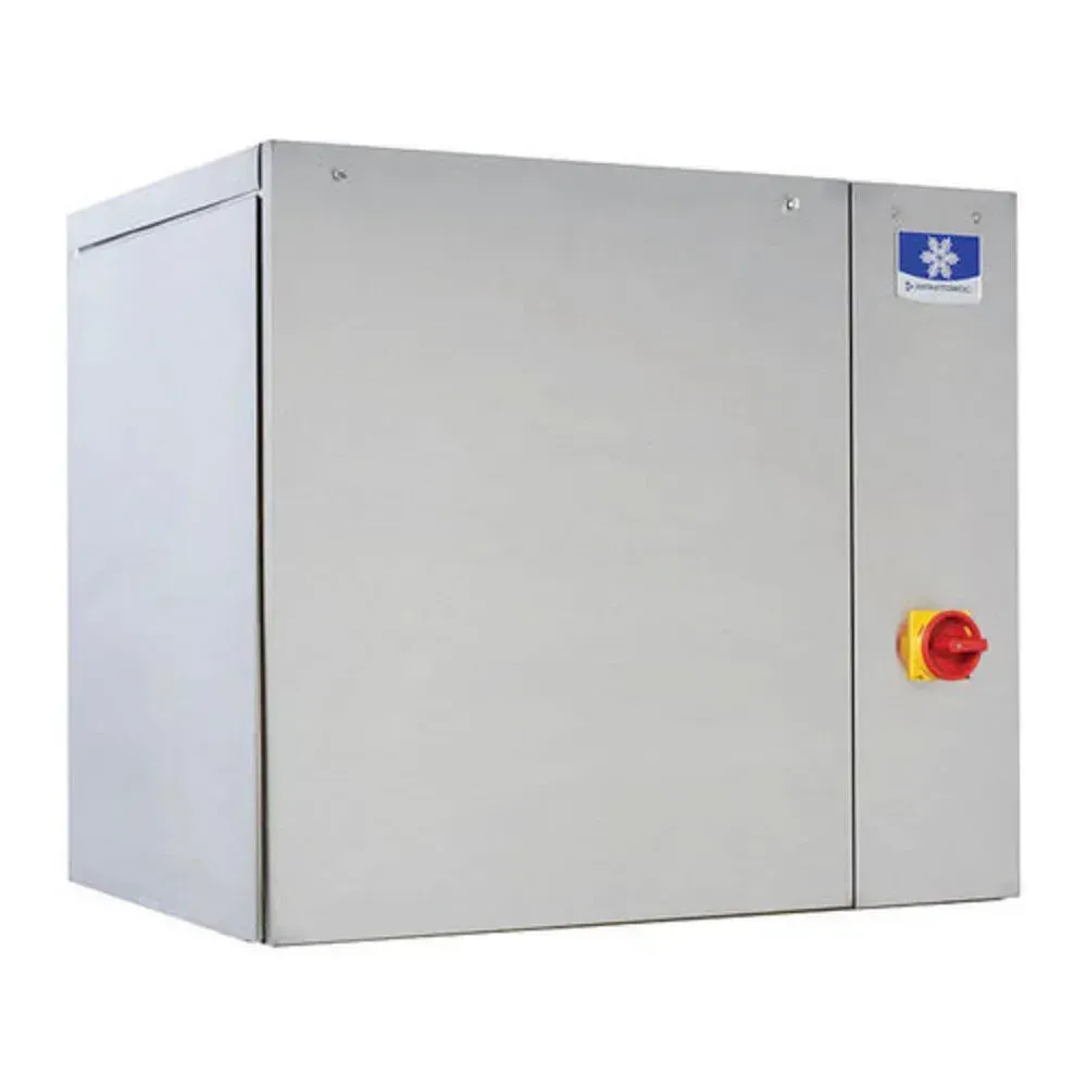 Water-cooled dice cube Manitowoc ice machine with a thirty-inch footprint and Indigo NXT technology for small to midsize operations.