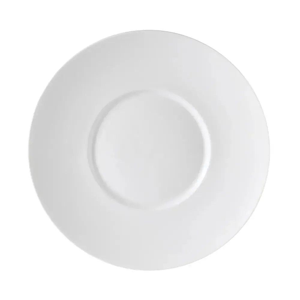 Yanco China timeless white round dinner chinaware plate presents main courses with clean lines and lasting elegance for versatile dining service.