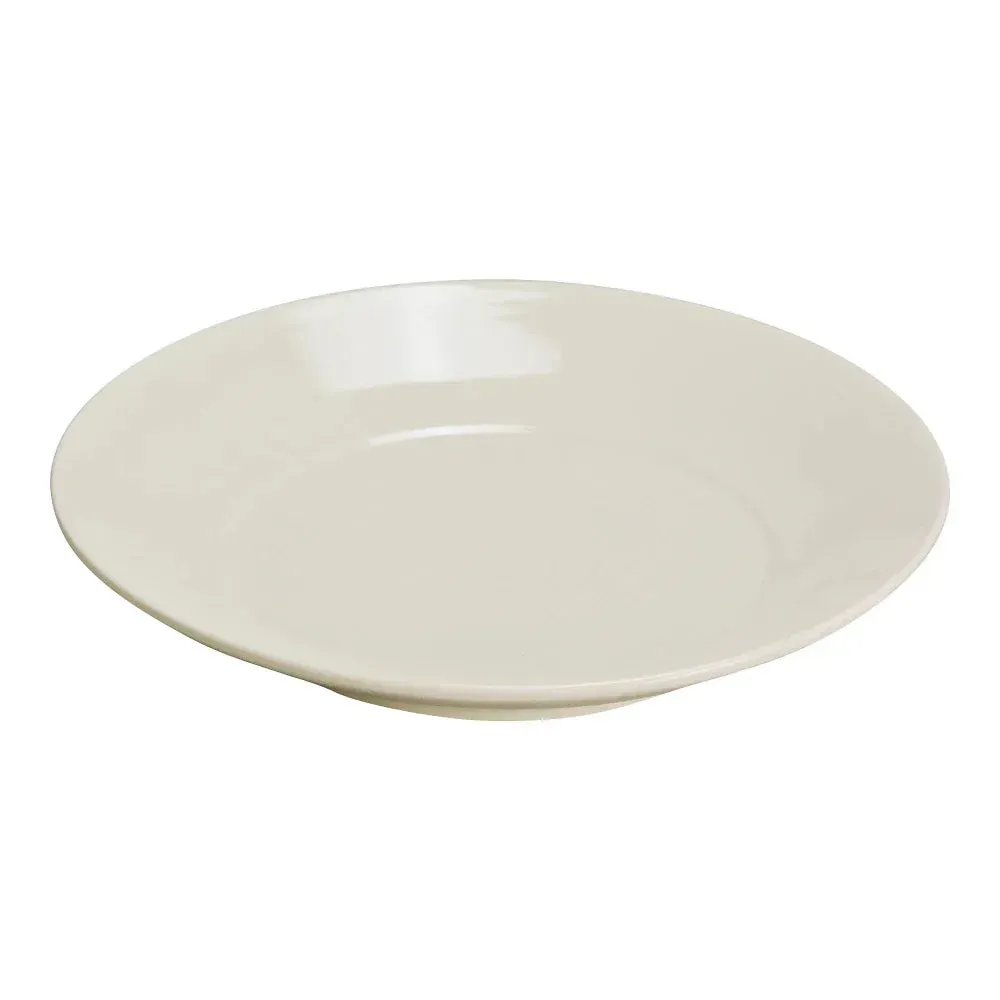 Yanco China large white recovery dinner plate suits institutional and healthcare dining, offering ample space and durability for daily service.
