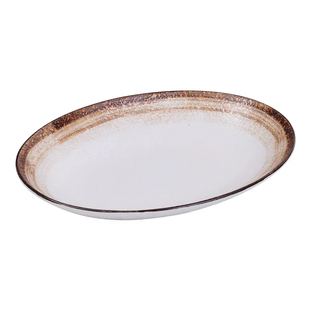 Yanco two-tone oval plate, practical and sturdy, perfect for serving meals, appetizers, or side dishes in restaurants and cafes.