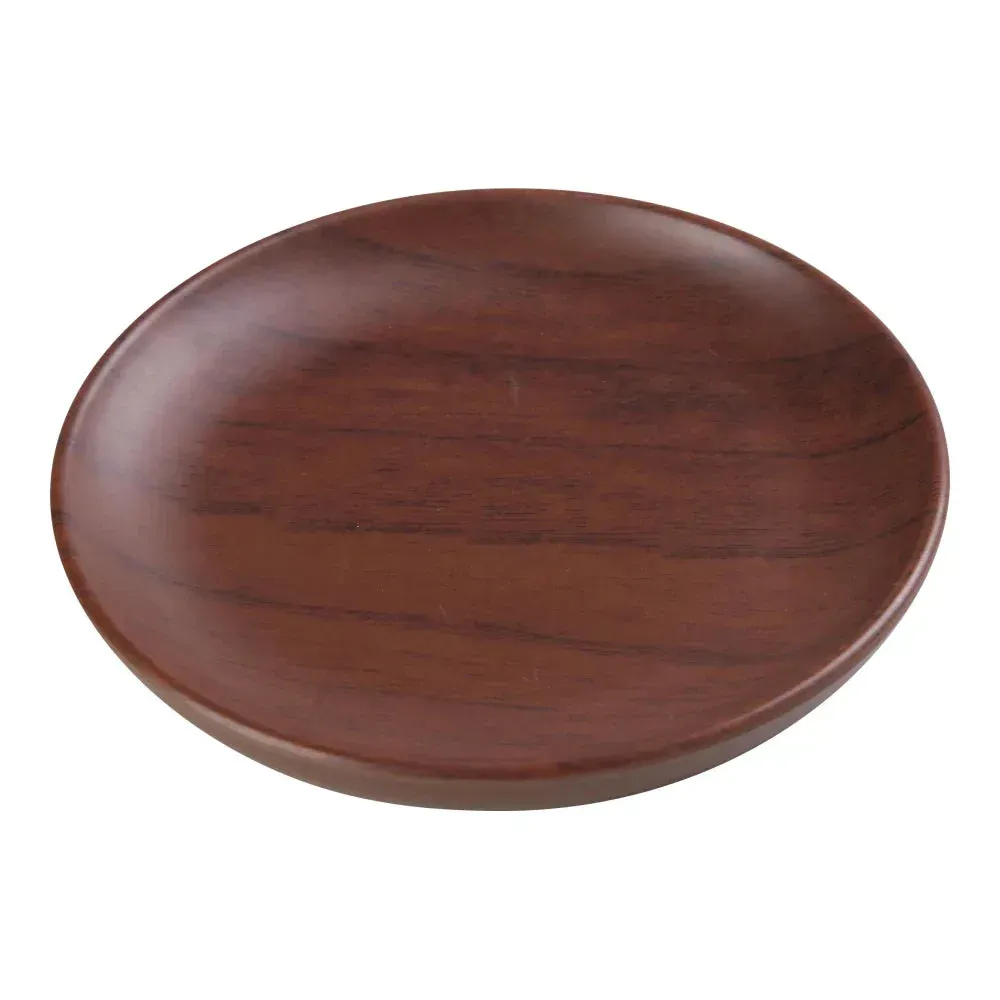 Yanco China round melamine plate with cozy wood-grain texture, ideal for everyday meals while maintaining style and durability.