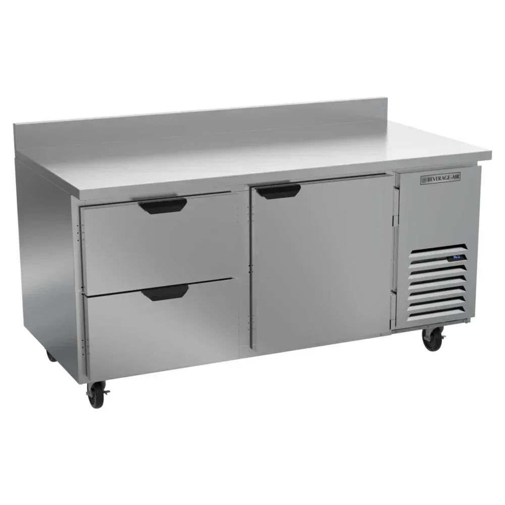 One door, two drawer compact stainless steel worktop refrigerator by Beverage-Air provides efficient cold storage for cafes and restaurants.